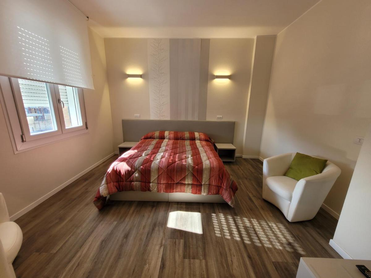 Stop&Go Suites And Apartments Maranello Eksteriør bilde